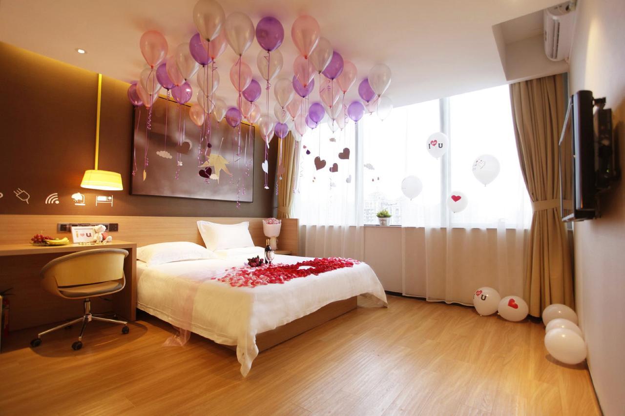 Iu Hotel Hezhou Bus Terminal Esterno foto